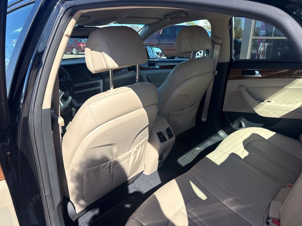 Used 2015 Hyundai Sonata Limited FWD image 34