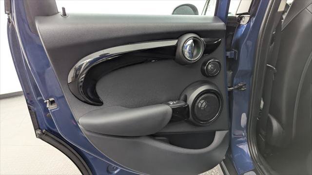 Used 2016 MINI Cooper S FWD image 15