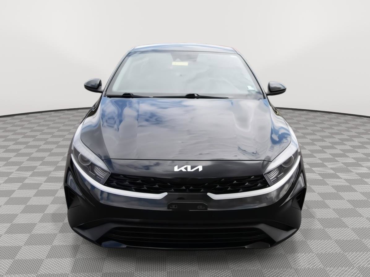 Used 2024 Kia Forte LXS FWD video 2