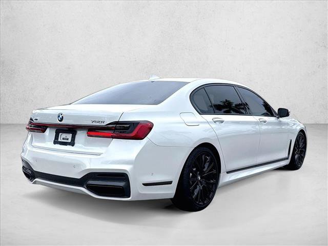 Used 2022 BMW 750i xDrive w/ Executive Package AWD/4WD image 2