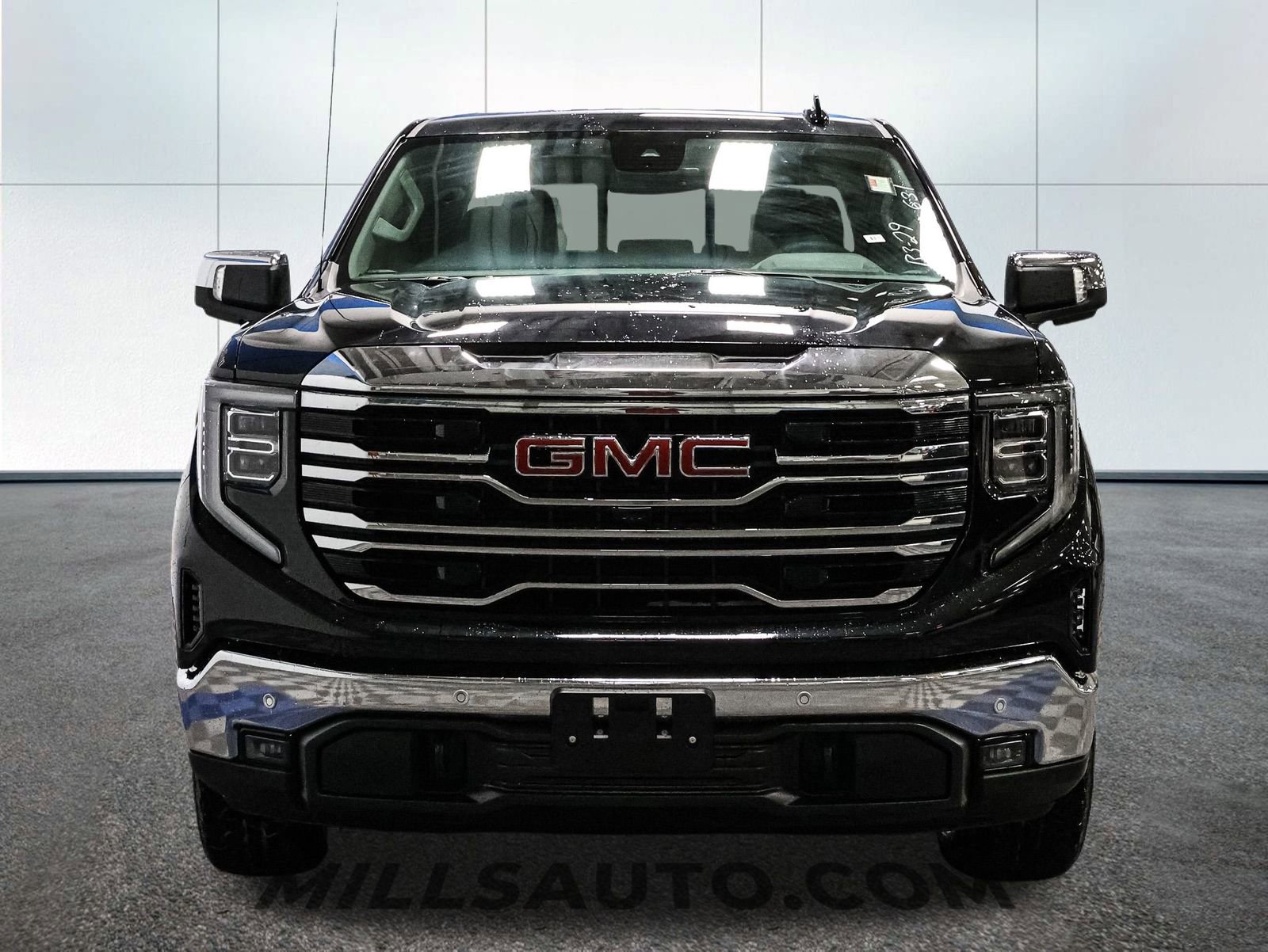 New 2026 GMC Sierra 1500 SLT w/ SLT Premium Plus Package image 12