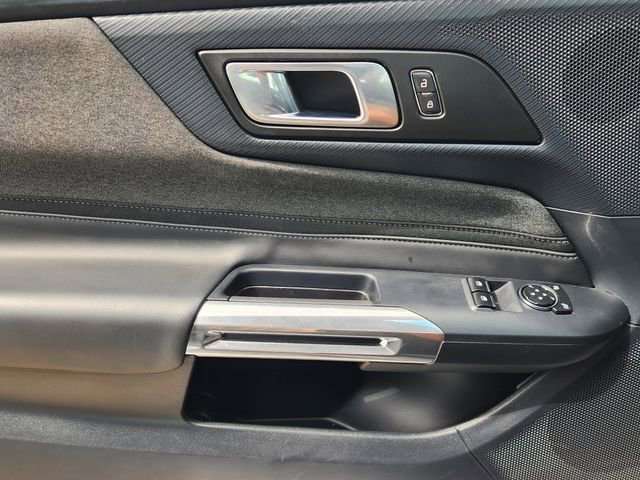 Used 2024 Ford Mustang Coupe image 18