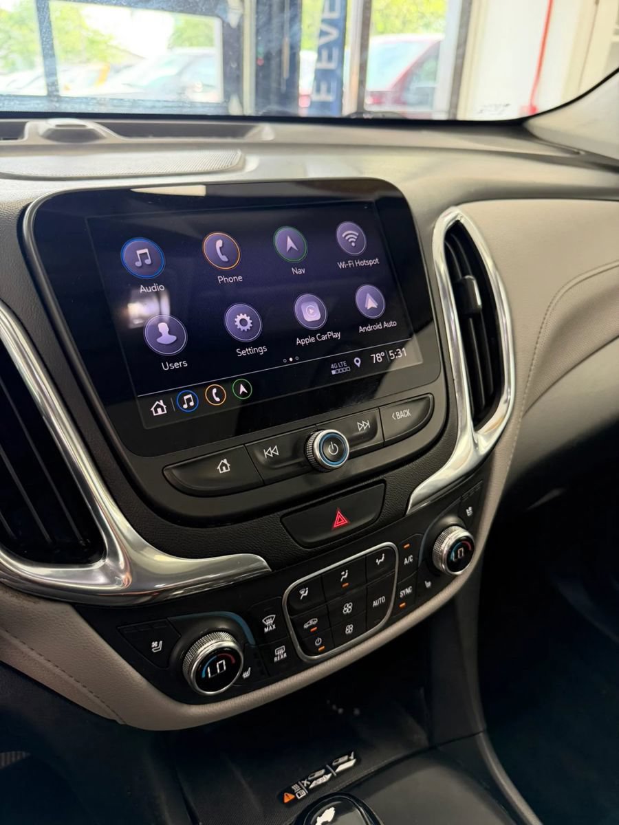 Used 2020 Chevrolet Equinox Premier FWD image 24