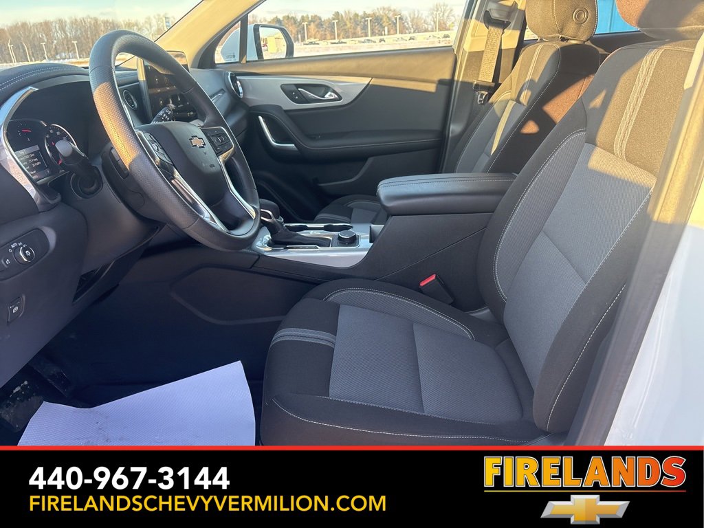 Certified 2024 Chevrolet Blazer LT w/ Convenience Package image 3