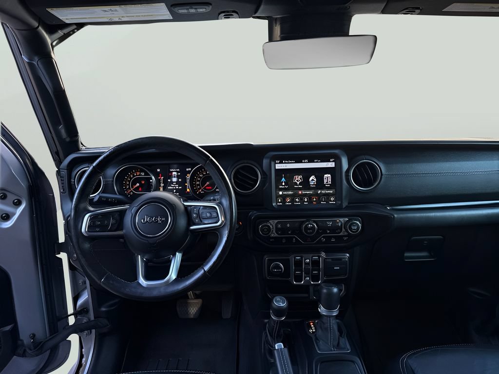 Used 2020 Jeep Gladiator Overland w/ Dual Top Group AWD/4WD image 20