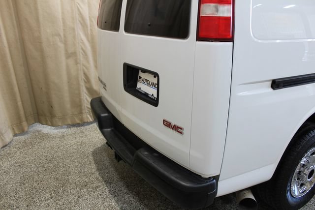 Used 2014 GMC Savana 3500 RWD image 6
