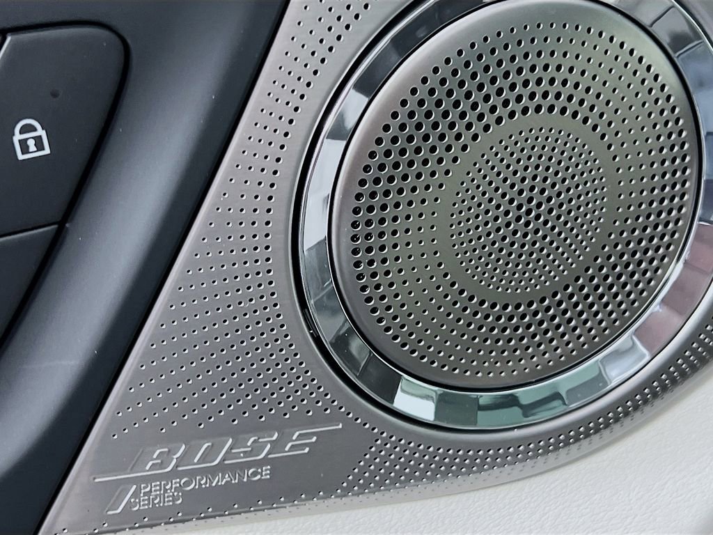 New 2026 Buick Enclave Avenir w/ Super Cruise Package image 17