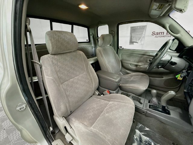 Used 2003 Toyota Tacoma 4x4 Xtracab V6 w/ Convenience Pkg image 21