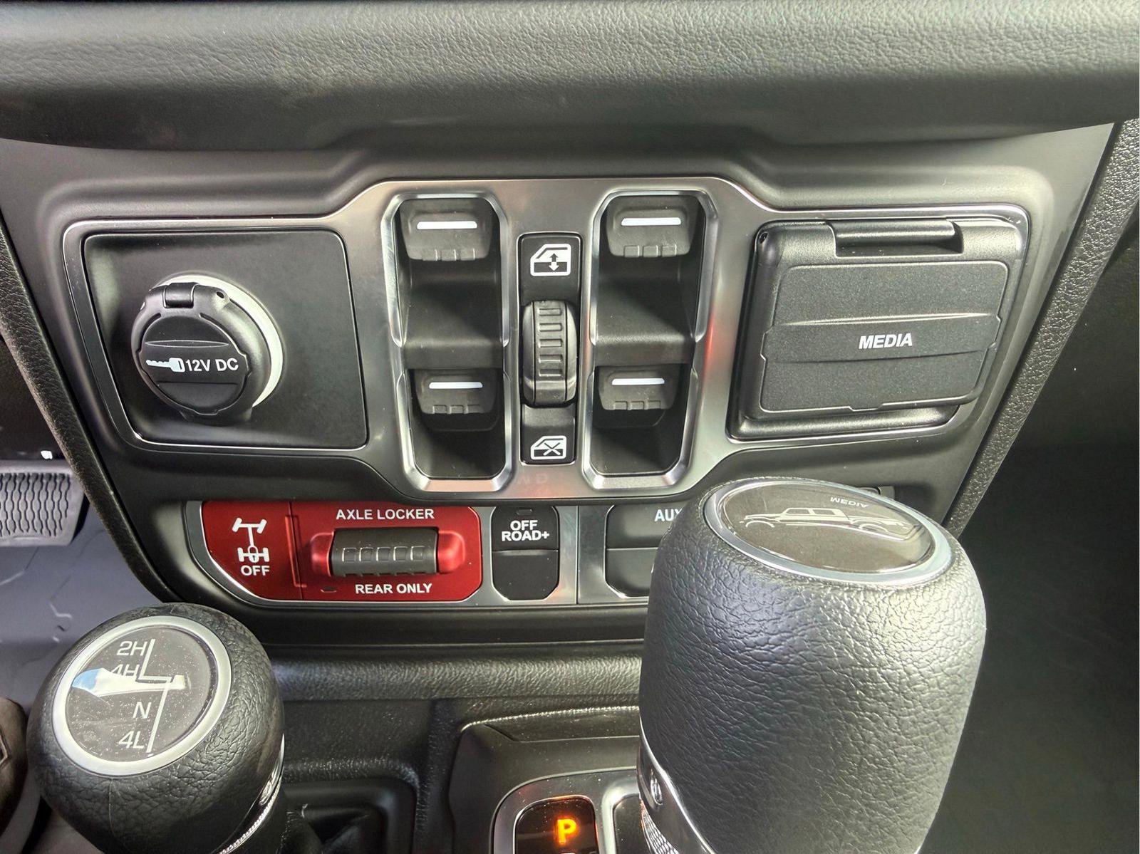 New 2026 Jeep Gladiator Mojave AWD/4WD image 28