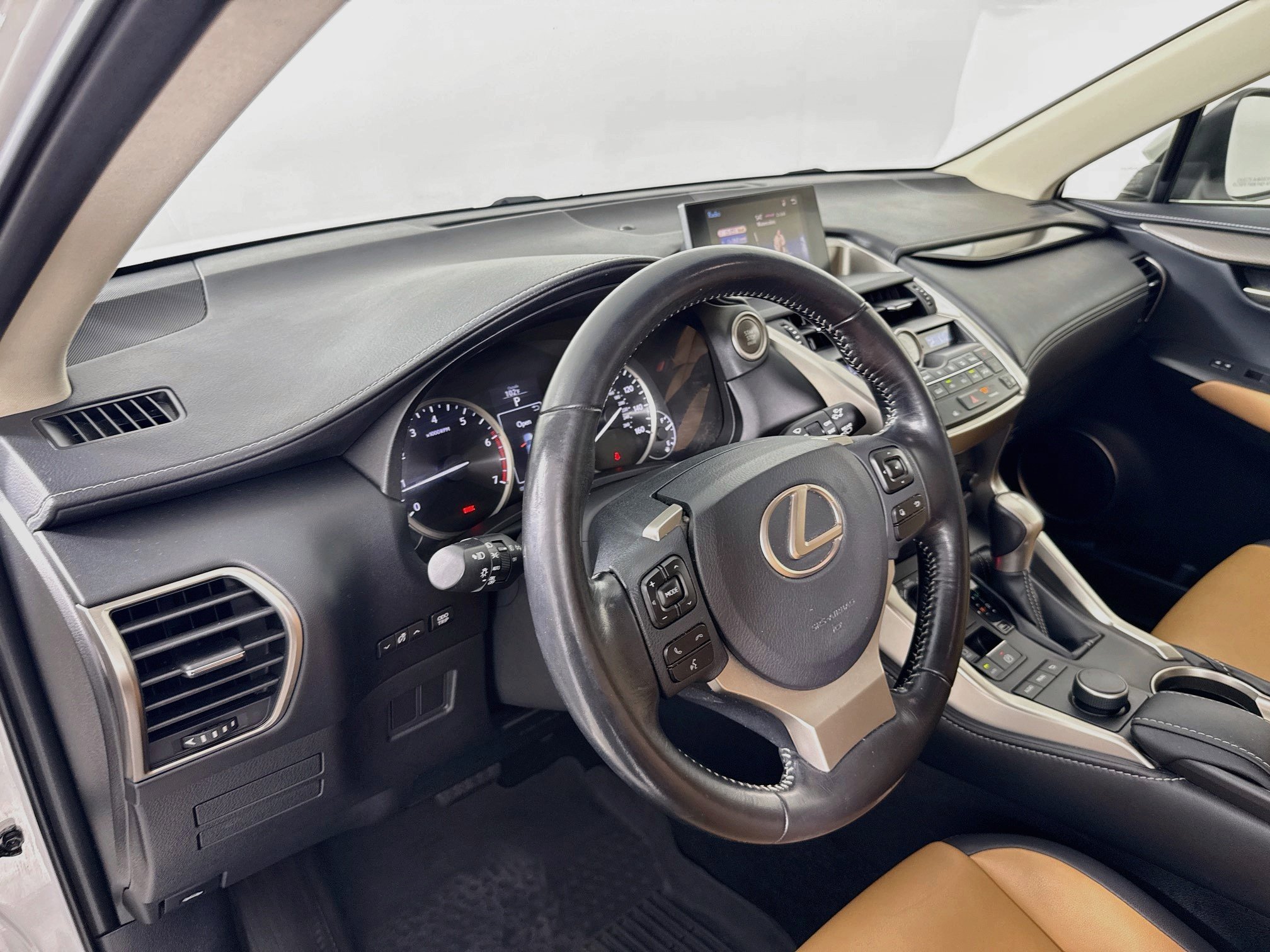 Used 2016 Lexus NX 200t FWD w/ Accessory Package image 9