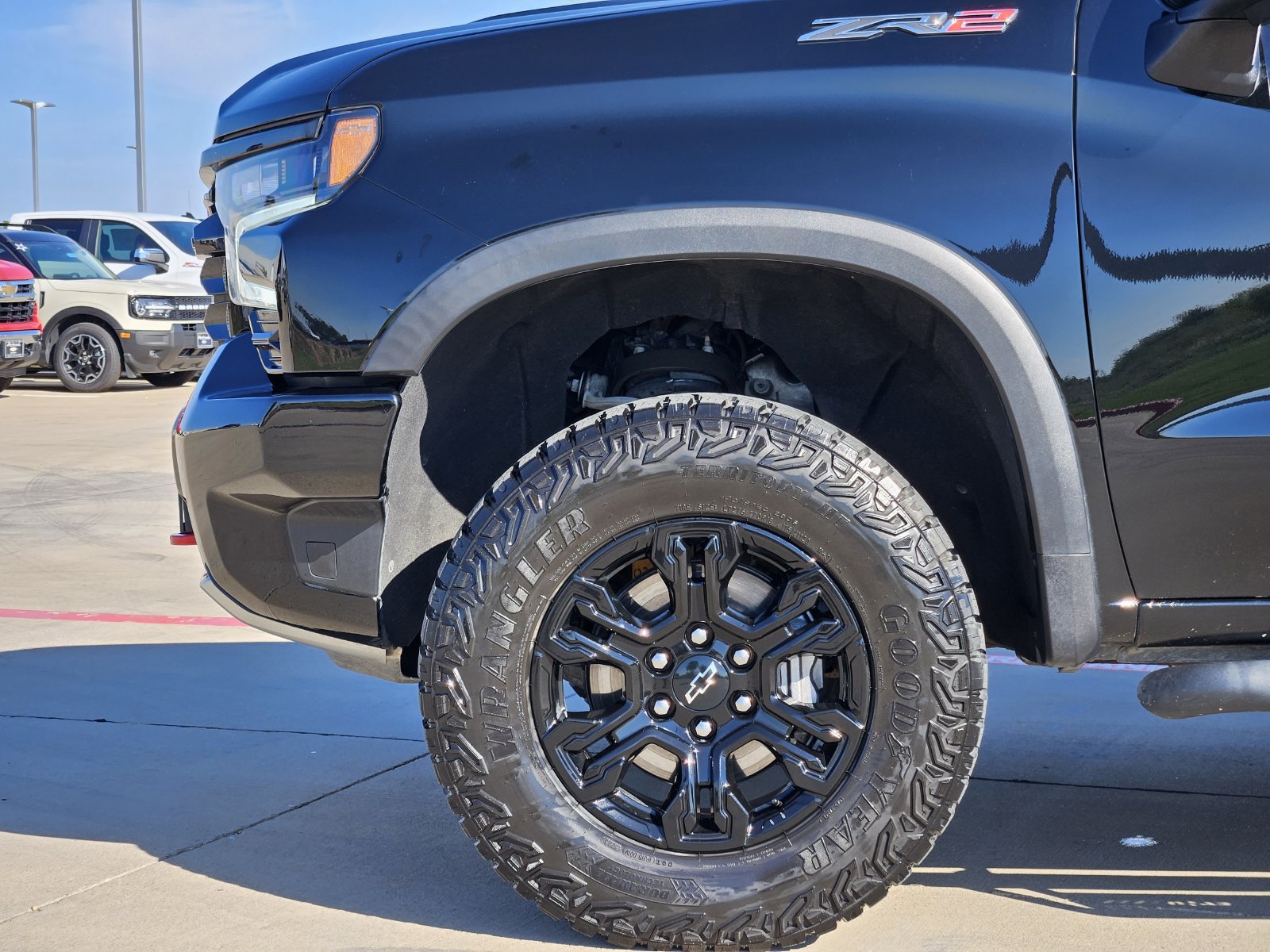 Certified 2024 Chevrolet Silverado 1500 ZR2 w/ Technology Package AWD/4WD image 10
