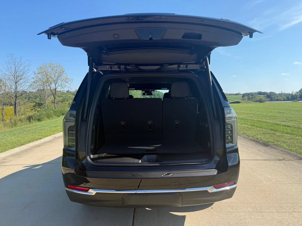 New 2026 Chevrolet Tahoe LT w/ Comfort Package AWD/4WD image 5