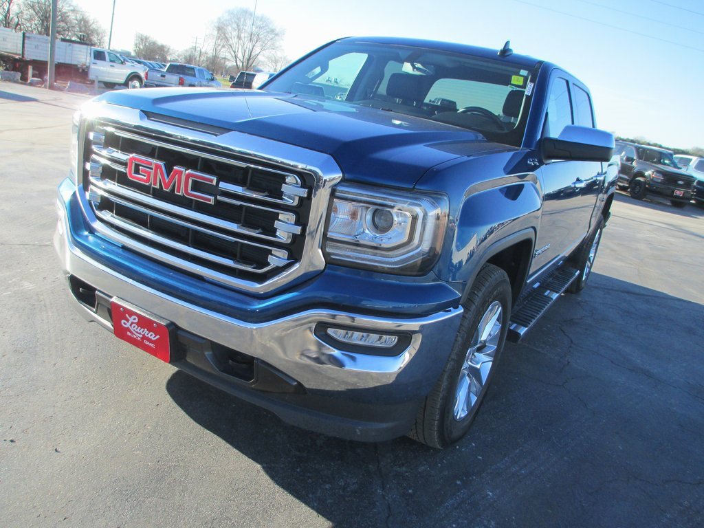 Used 2018 GMC Sierra 1500 SLT w/ SLT Premium Package image 11