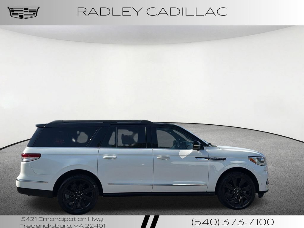 Used 2024 Lincoln Navigator L Black Label AWD/4WD image 21