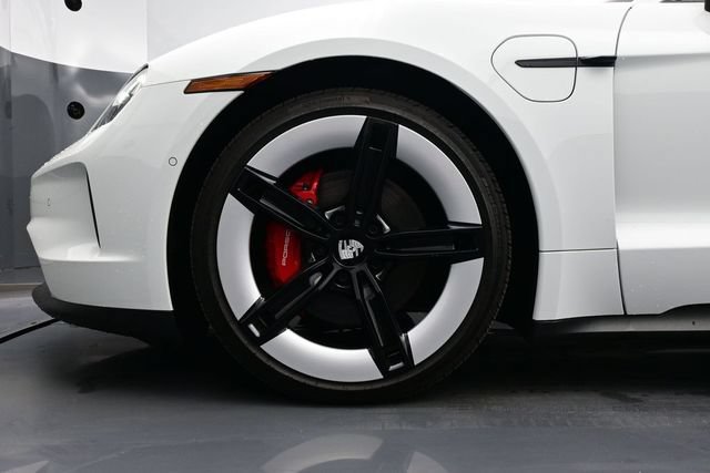Certified 2025 Porsche Taycan 4S AWD/4WD image 6
