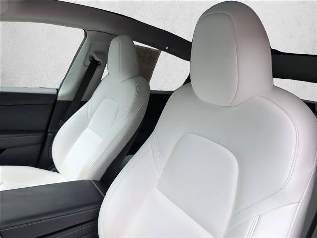 Used 2024 Tesla Model Y Long Range AWD/4WD image 12