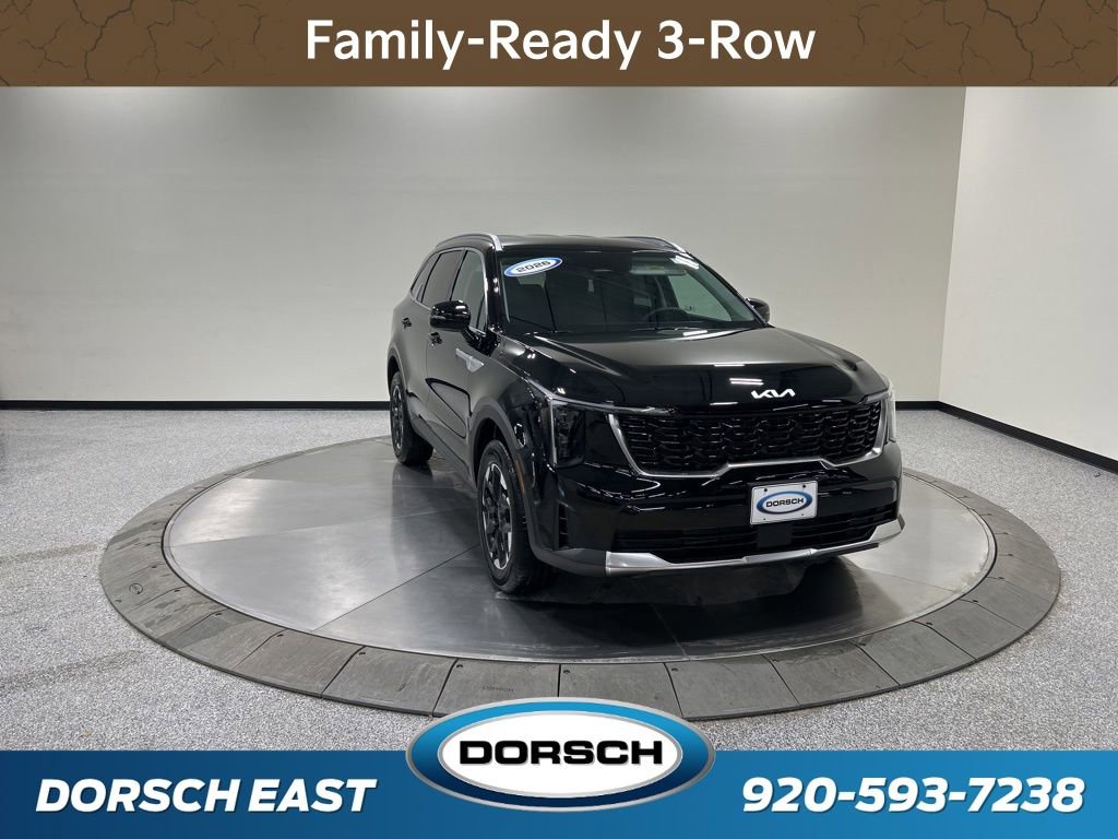 New 2026 Kia Sorento S image 3