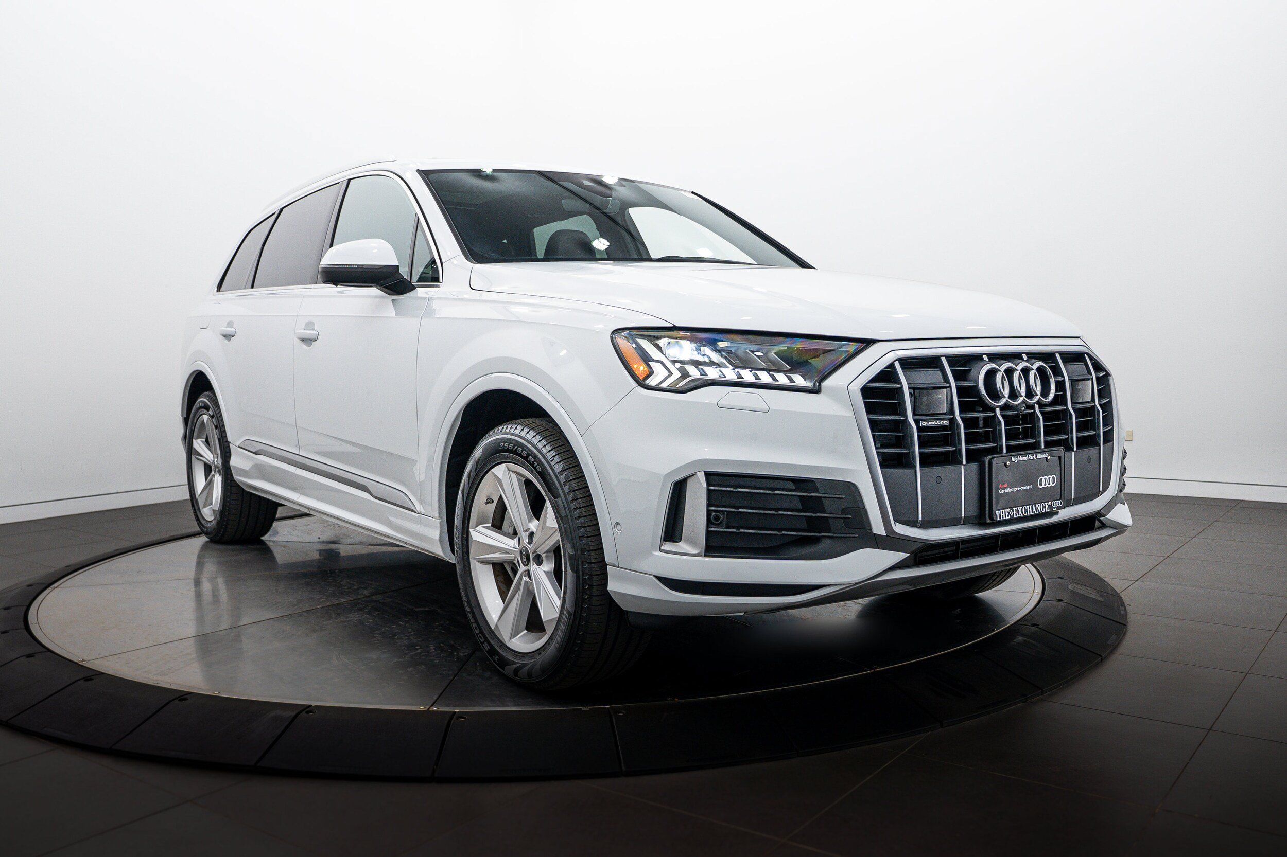Certified 2023 Audi Q7 2.0T Premium Plus w/ Premium Plus Package AWD/4WD image 2