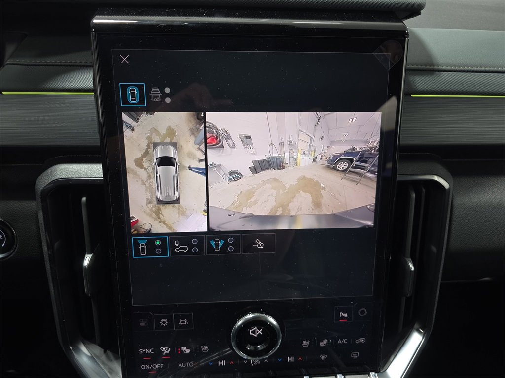 New 2026 GMC Acadia AT4 w/ Luxury Package image 26