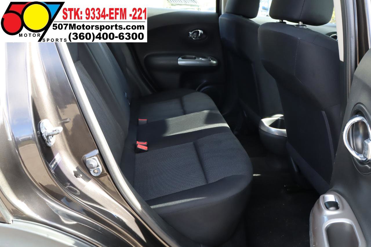 Used 2012 Nissan Juke S image 17