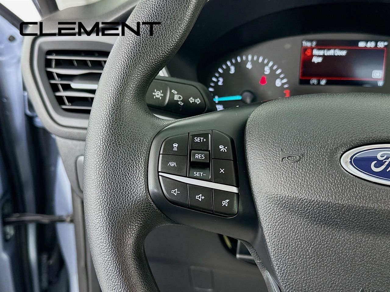 Used 2022 Ford Escape SE image 16