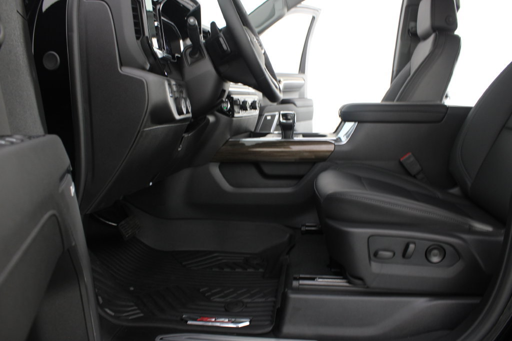 New 2026 Chevrolet Silverado 1500 LT Trail Boss w/ LT Trail Boss Premium Package AWD/4WD image 17