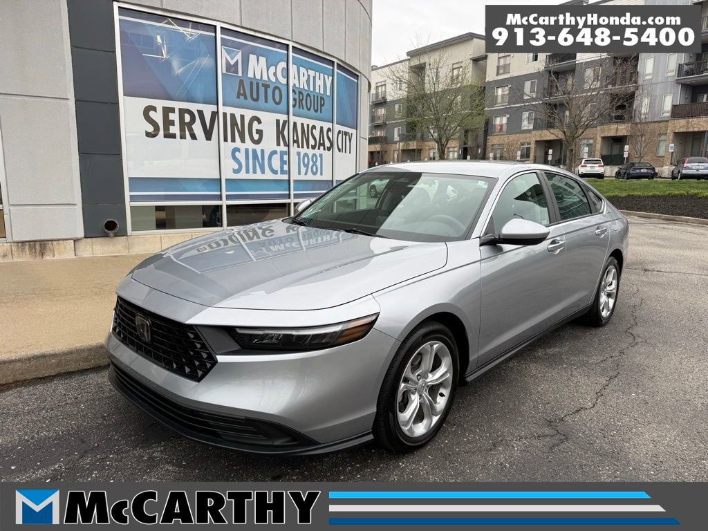 Used 2023 Honda Accord LX image 1