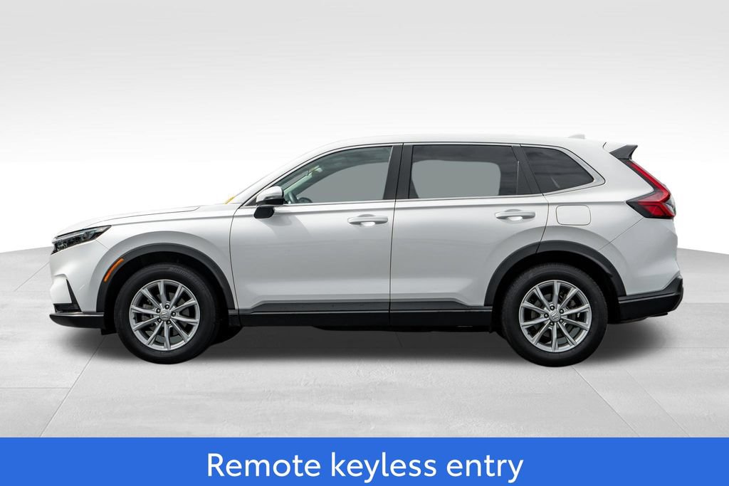 Used 2025 Honda CR-V EX image 4