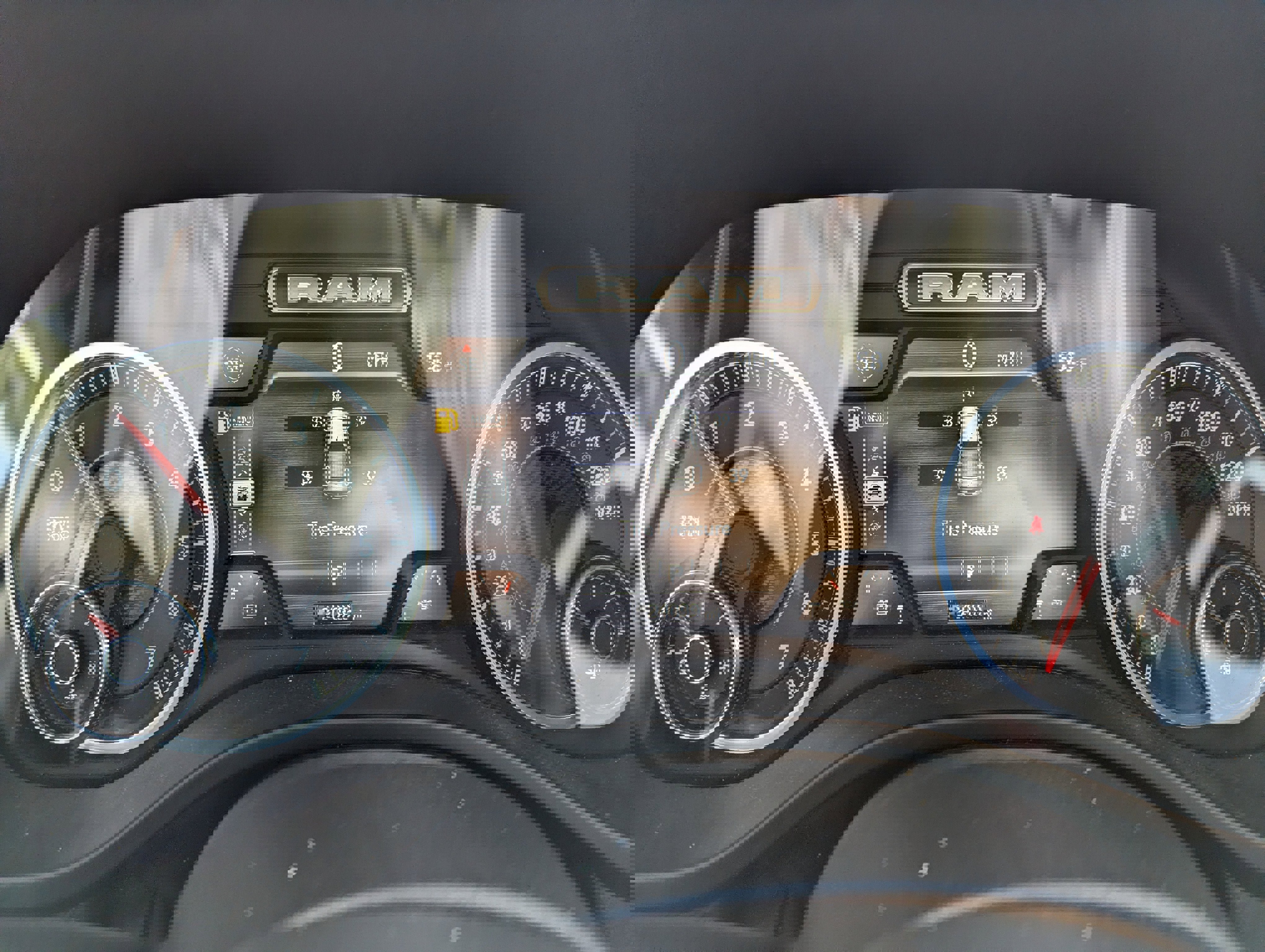 Used 2025 RAM 1500 Laramie image 18