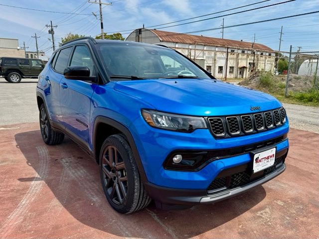New 2026 Jeep Compass Limited AWD/4WD image 3
