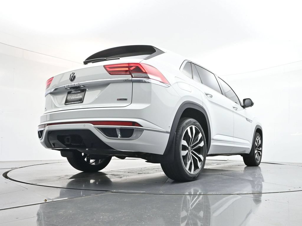 Used 2022 Volkswagen Atlas Cross Sport SEL Premium R-Line AWD/4WD image 34