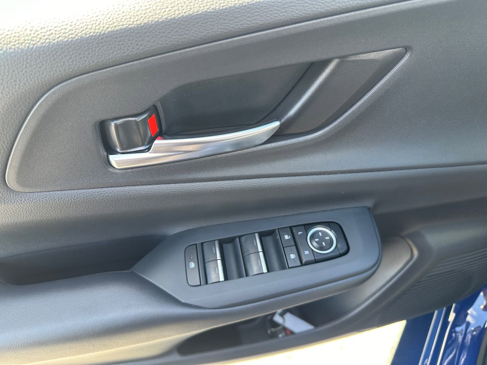 New 2026 Toyota Prius Plug-In Hybrid image 16