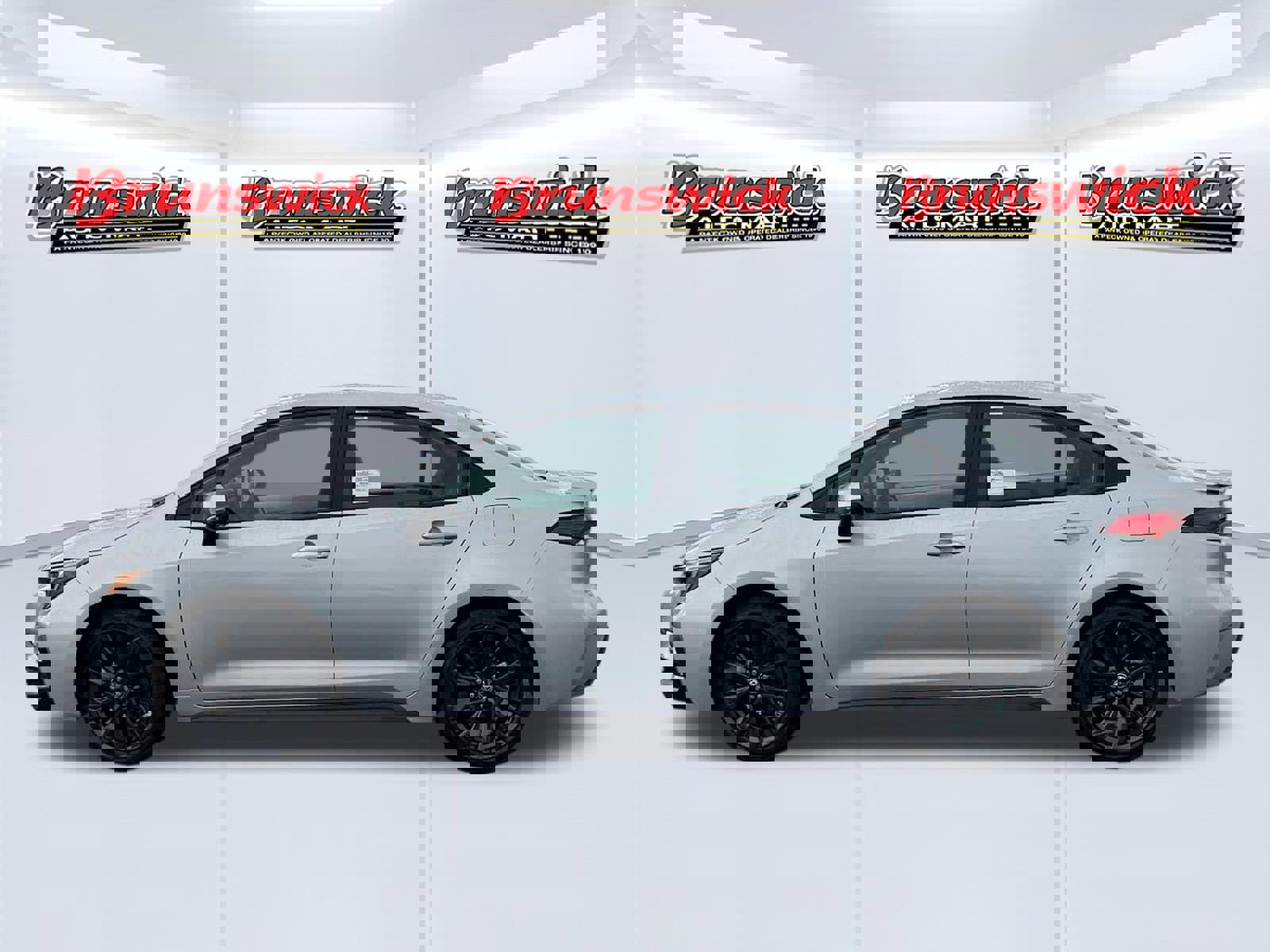 New 2026 Toyota Corolla SE image 3