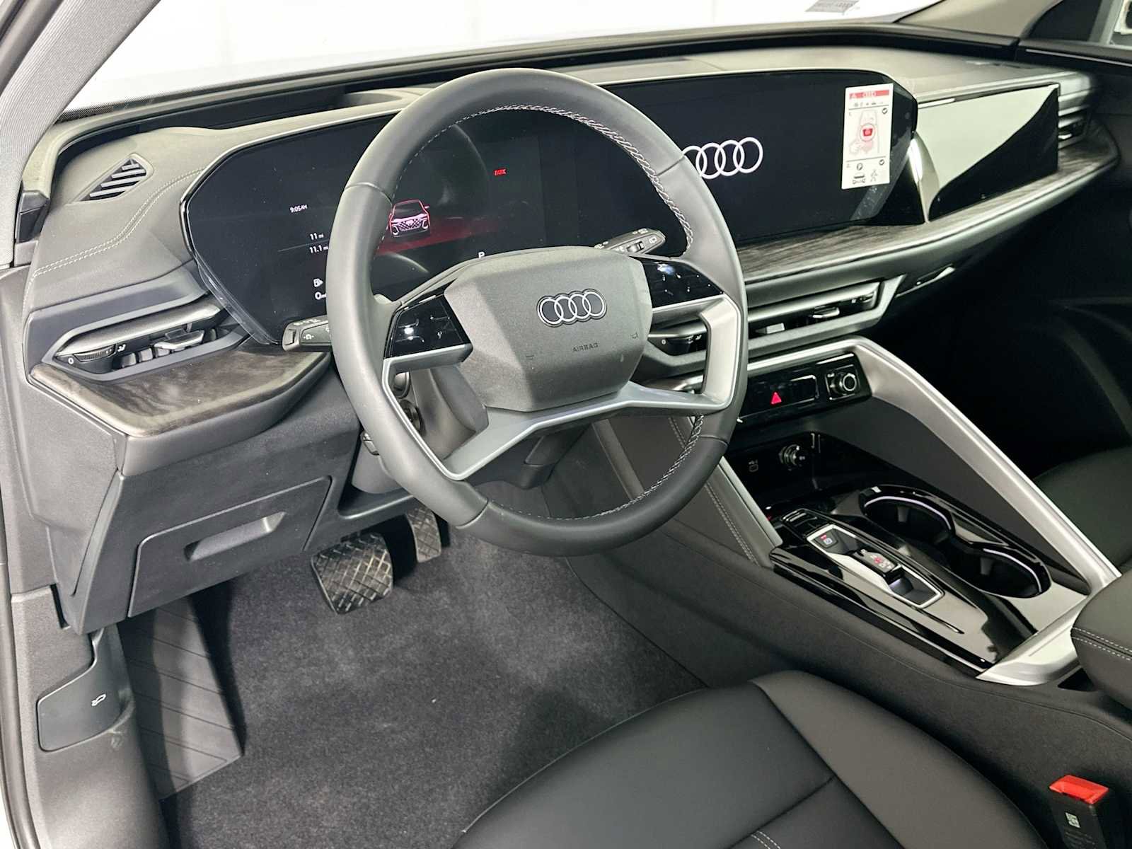 New 2025 Audi Q5 Premium Plus image 9