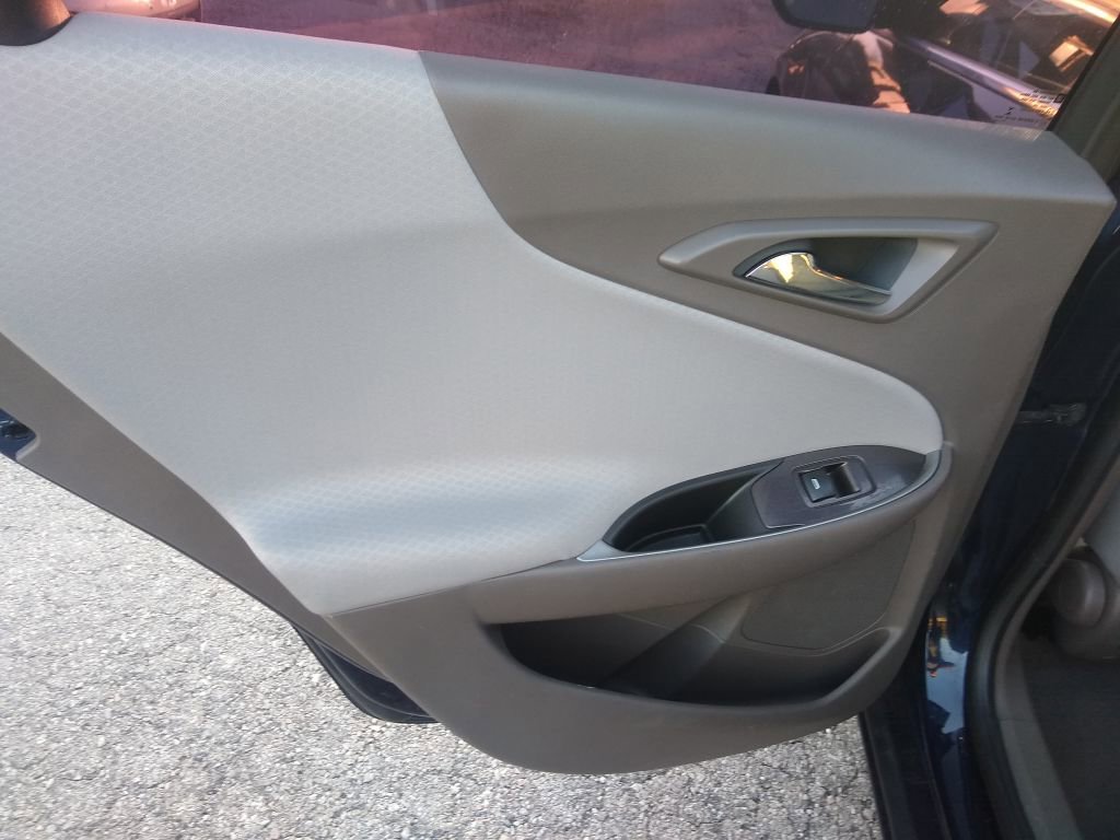 Used 2018 Chevrolet Malibu LS w/ LPO, Convenience Package 1 image 24