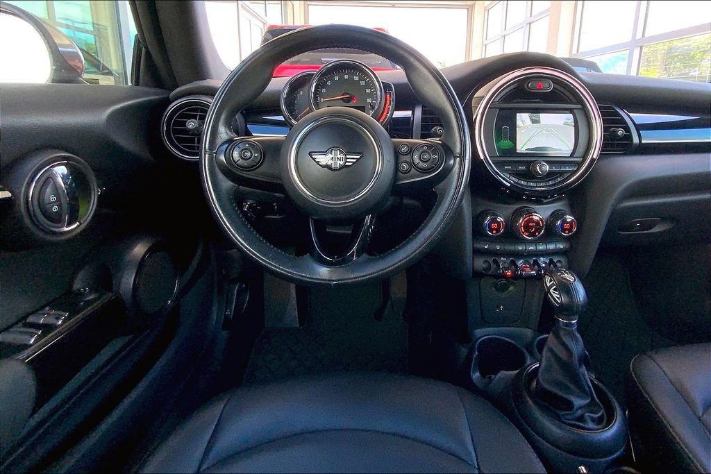 Used 2019 MINI Cooper Convertible FWD image 5