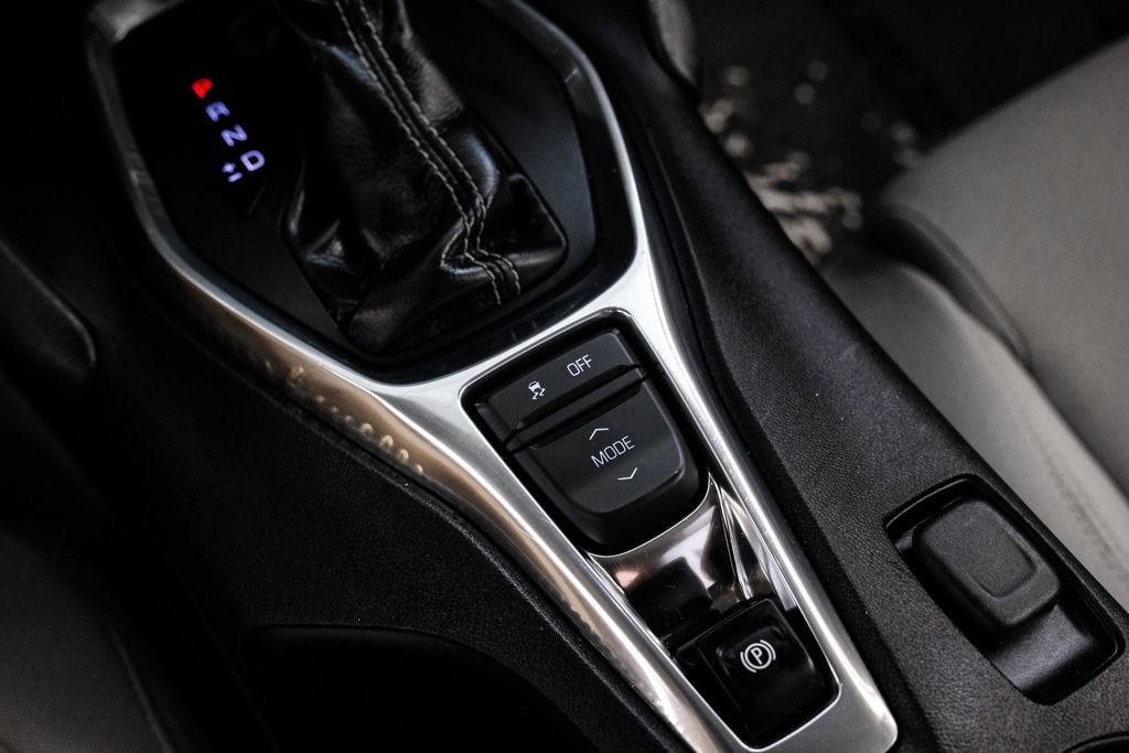 Used 2017 Chevrolet Camaro LT image 21