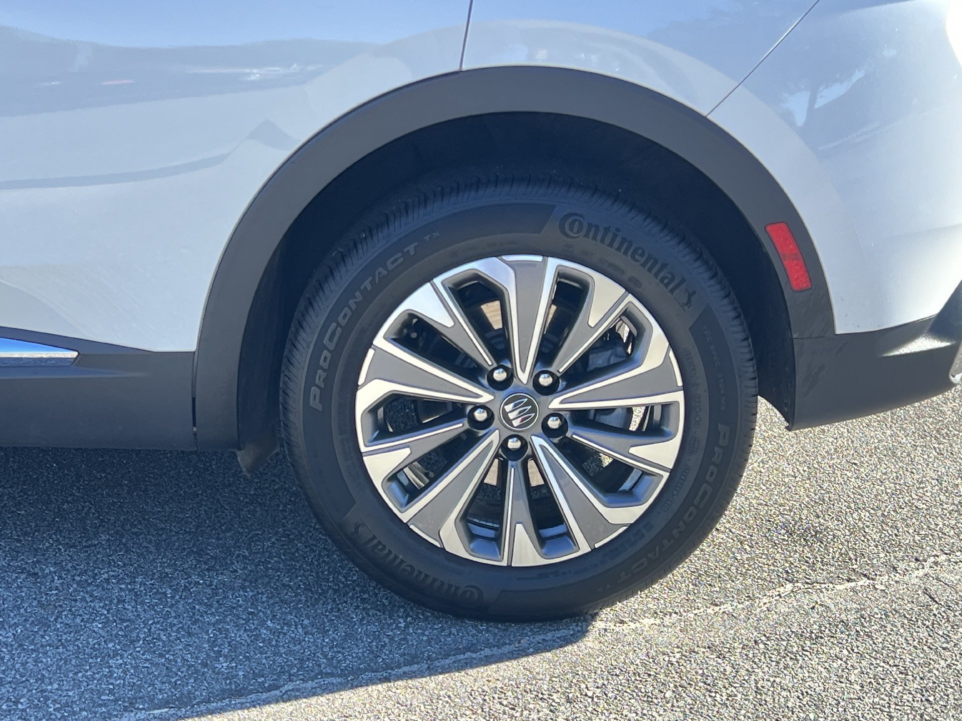 Used 2024 Buick Envision Preferred AWD/4WD image 30