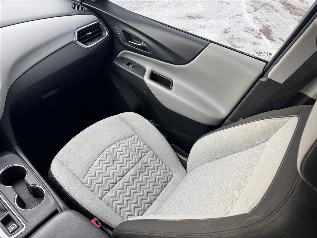 Used 2022 Chevrolet Equinox LS w/ LS Convenience Package image 20