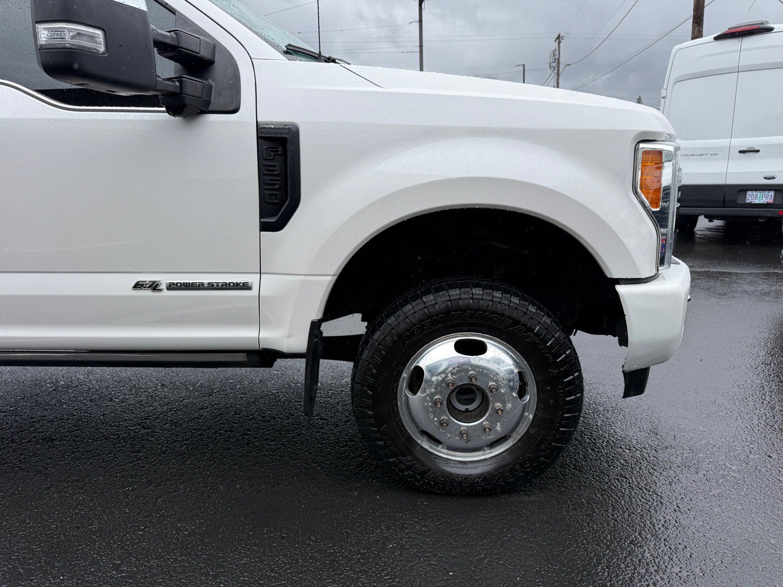 Used 2019 Ford F350 Platinum w/ Platinum Ultimate Package image 15