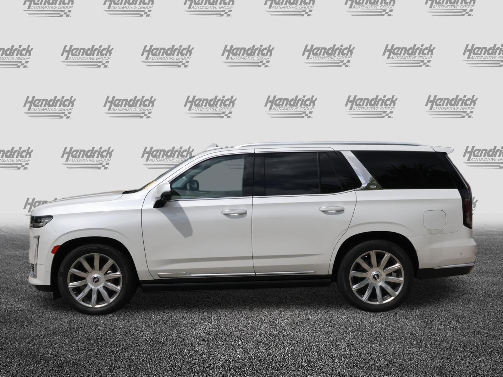 Used 2021 Cadillac Escalade Premium Luxury Platinum w/ Heavy-Duty Trailer Package AWD/4WD image 6