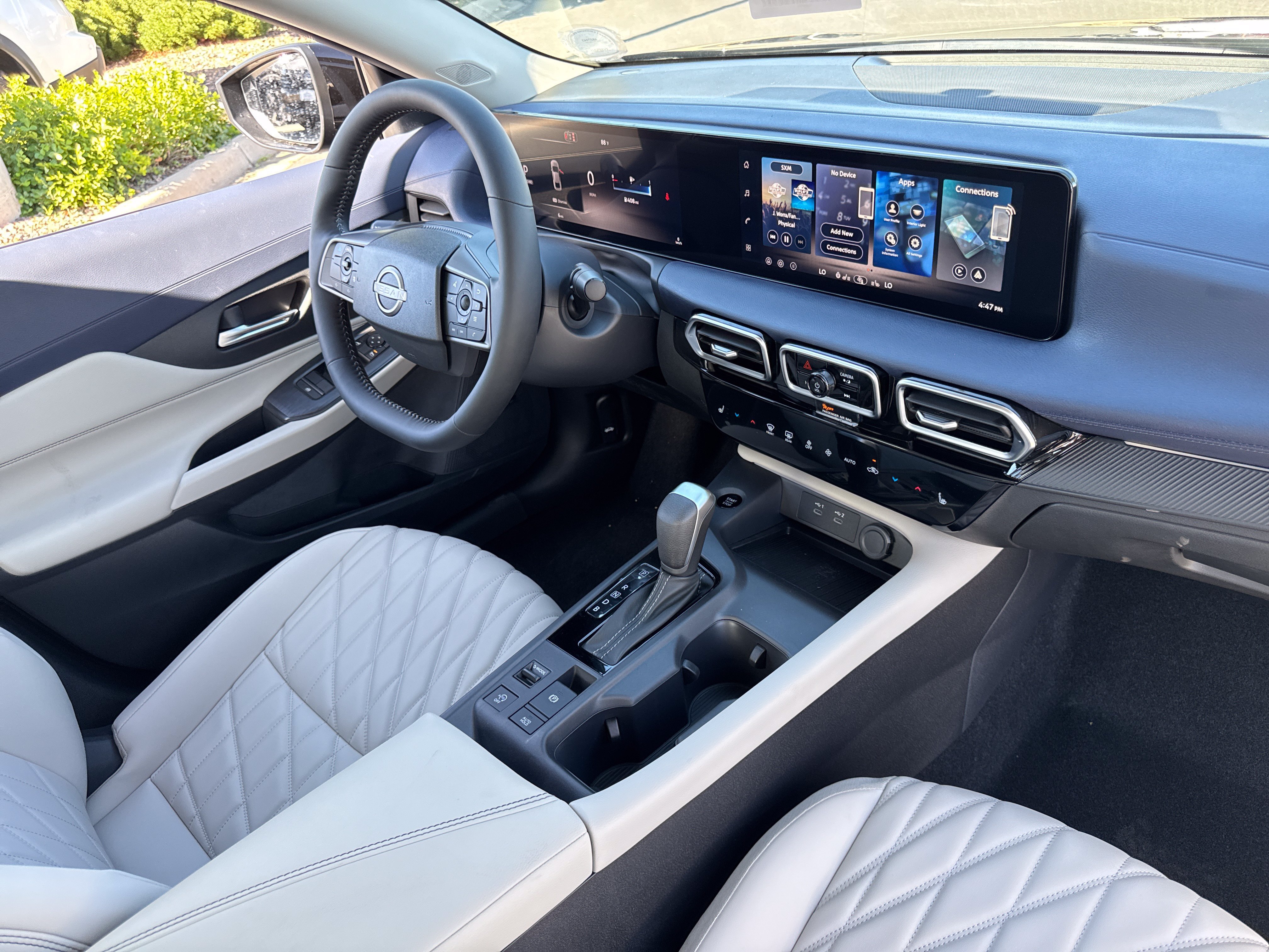 New 2026 Nissan Sentra SL w/ Floor Mat Package FWD image 24