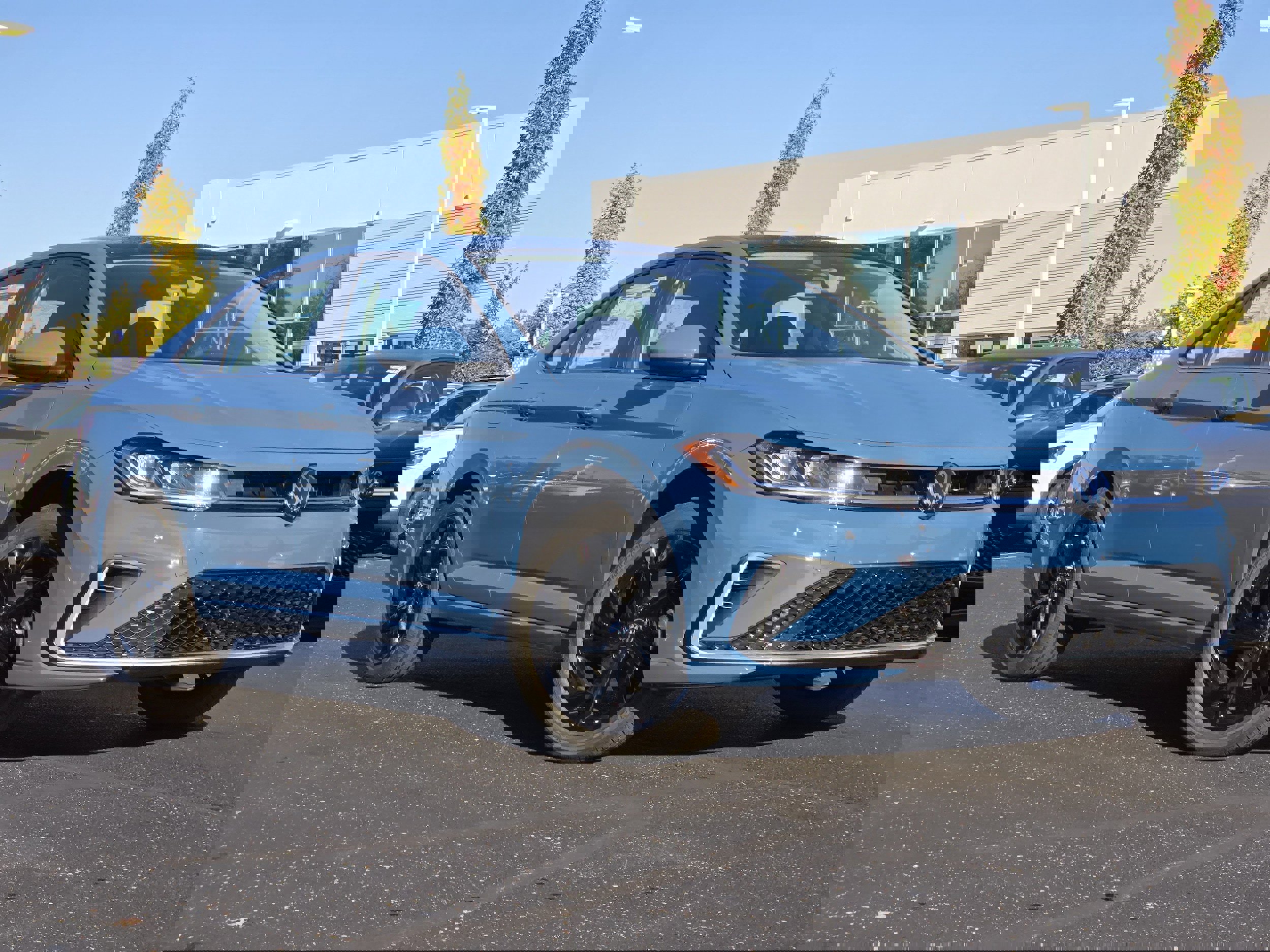 New 2026 Volkswagen Jetta SE image 2