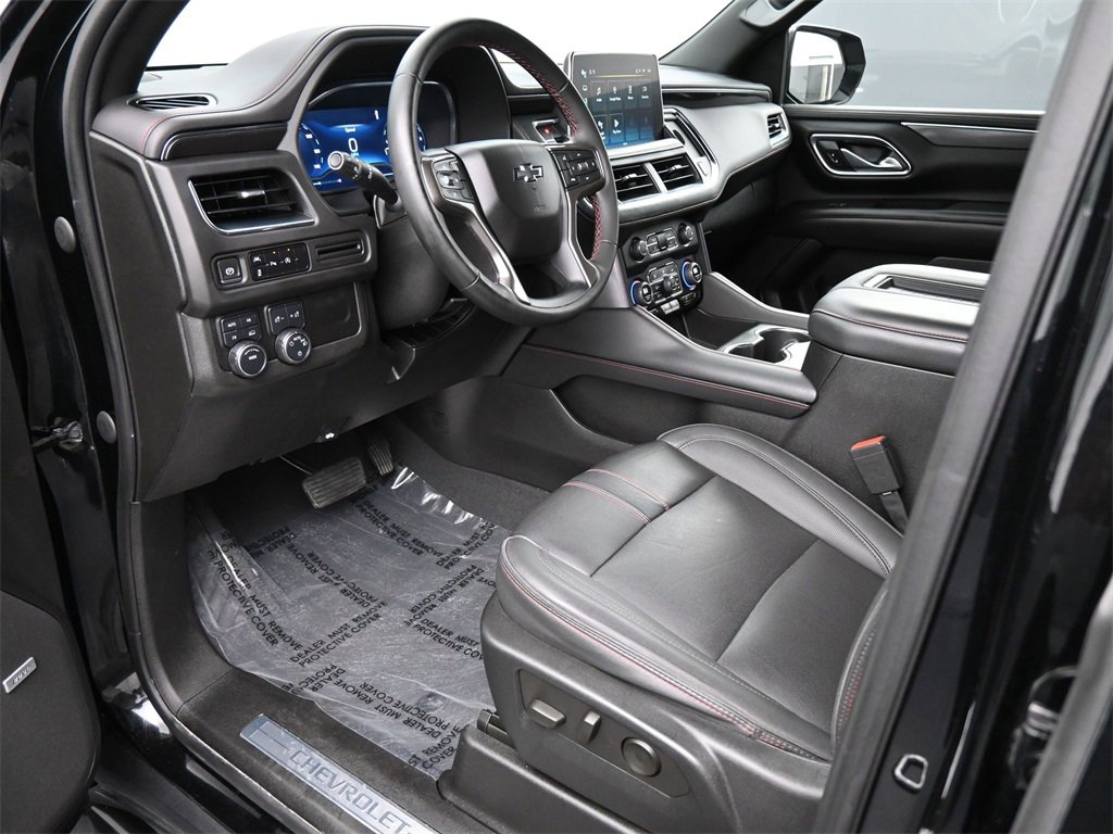 Used 2023 Chevrolet Tahoe RST image 2