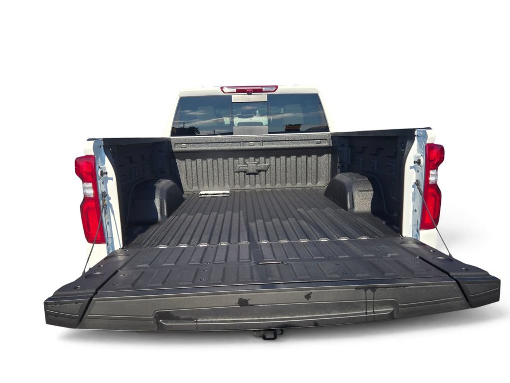 New 2026 Chevrolet Silverado 1500 RST w/ Redline Edition AWD/4WD image 5