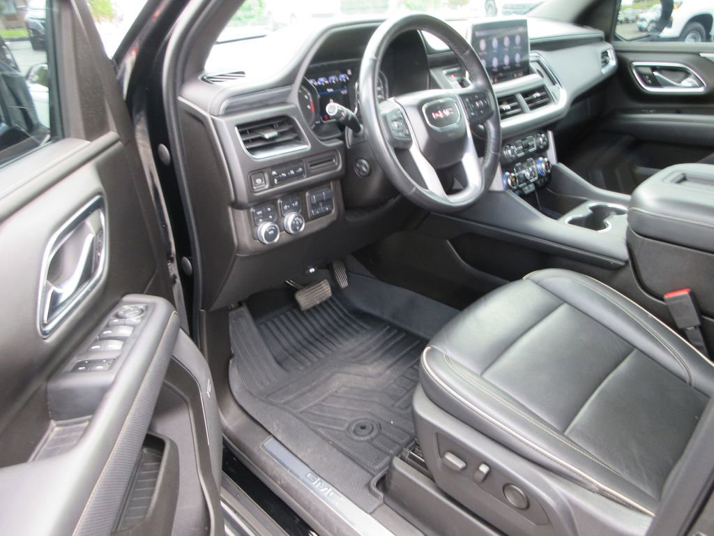 Certified 2021 GMC Yukon SLT w/ SLT Luxury Package AWD/4WD image 14