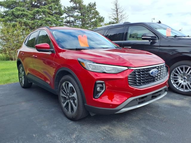 Used 2023 Ford Escape Platinum AWD/4WD image 8
