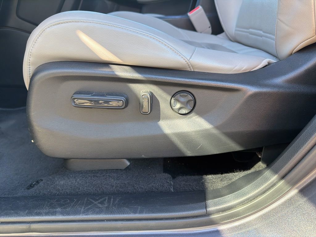 Used 2017 Honda CR-V EX-L image 23