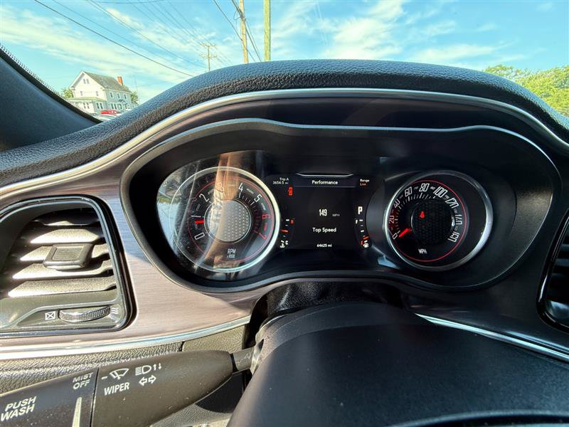 Used 2017 Dodge Challenger R/T RWD image 13