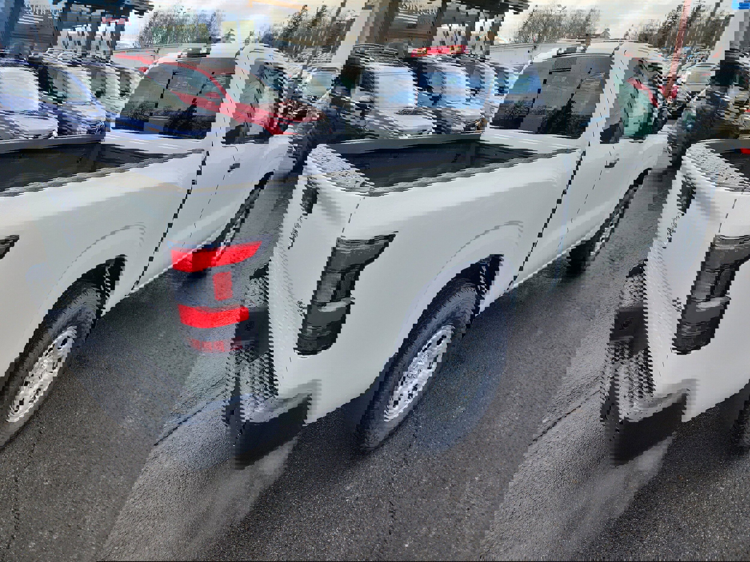 New 2026 Nissan Frontier S image 8